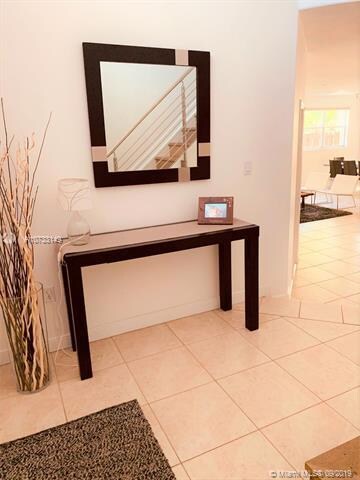 4773 NW 112th Ct, Doral, FL 33178 - photo 2