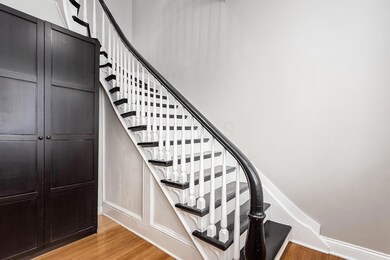 T 1001 Pleasant Ave00059