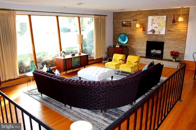 11926 Wesley Dr, Hagerstown, MD 21742 - photo 2