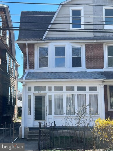 217 Ardmore Ave, Ardmore, PA 19003 - photo 2