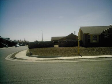 14588 Desierto Bello Ave, El Paso, TX 79928 - photo 2
