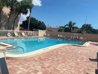 2763 Woodgate Ln unit 208, Sarasota, FL 34231 - photo 5