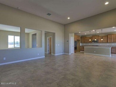 006_Family Room IV