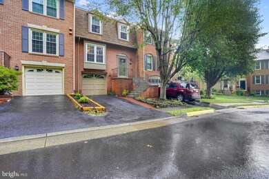 7713 Gromwell Ct, Springfield, VA 22152 - photo 2