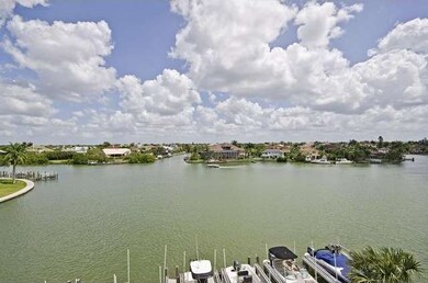 Lagoon Viiew