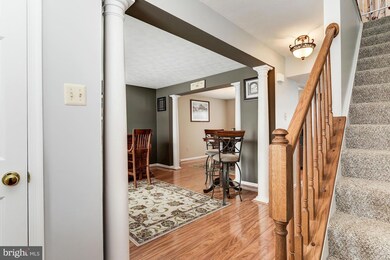 6051 Kennard Ct, Sykesville, MD 21784 - photo 2