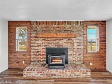 21703 Smokey Ln, Howe, OK 74940 - photo 7