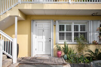 1600 Bertha St Key West FL-large-002-004