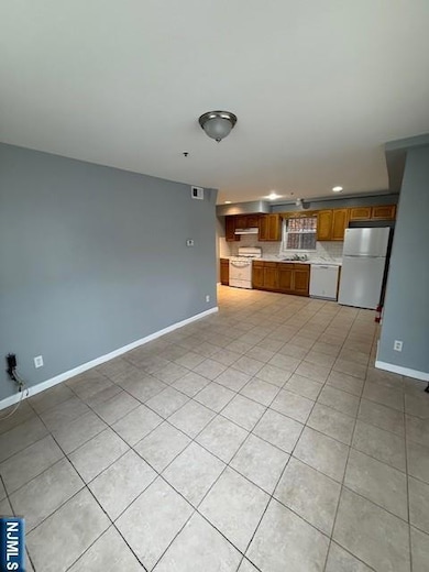 358 Hawthorne Ave unit 356, Newark, NJ 07112 - photo 3