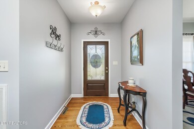 6-web-or-mls-422 Jack Sharp Drive-19