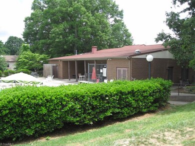 Pool House