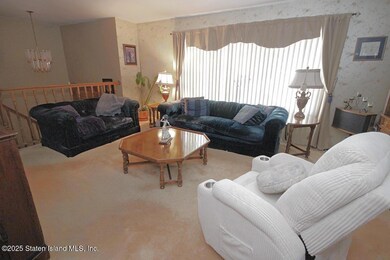 21 Wilson Ave, Staten Island, NY 10308 - photo 7