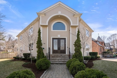 20 Burrage Rd, Newton, MA 02459 - photo 2