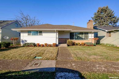 1155 10th Ave SW, Albany, OR 97321 - photo 2