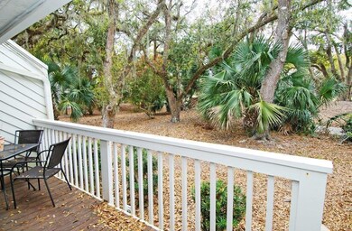 DSC_0151_rear-porch1