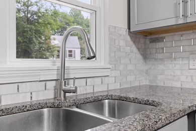 127 P Poole Ave, Chattanooga, TN 37415 - photo 3