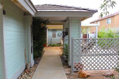 3400 35th St W, Rosamond, CA 93560 - photo 4