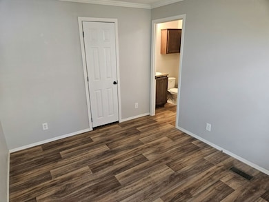 26031 Gary St unit RV100, Taylor, MI 48180 - photo 6