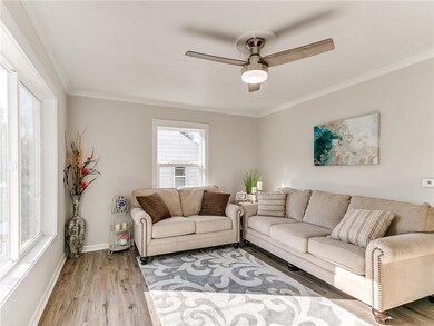 4040 8th Place, Des Moines, IA 50313 - photo 4