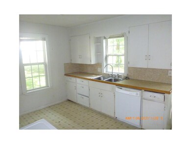 209 Rogers St, Prairie Grove, AR 72753 - photo 4