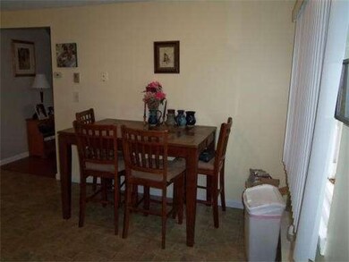 269 Chicopee St unit 6, Chicopee, MA 01013 - photo 6