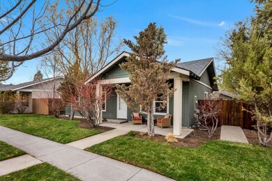 20640 Wild Rose Ln, Bend, OR 97702 - photo 2