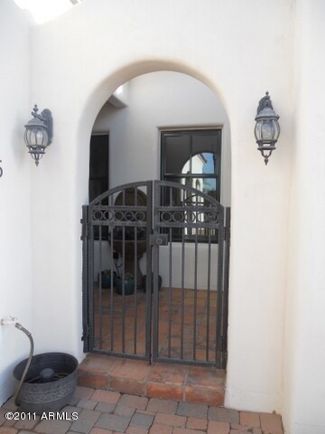 Entrance 1