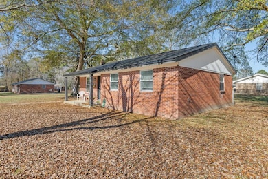 512 Karen Ln, Baldwyn, MS 38824 - photo 3