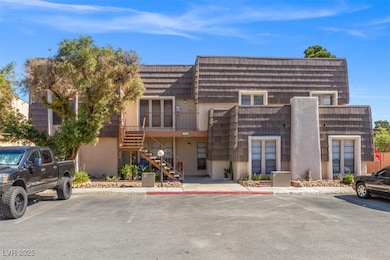 3925 Cambridge St unit 3, Las Vegas, NV 89119 - photo 2