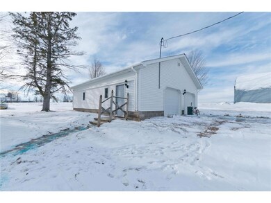 996 13th St, Hillsdale, WI 54733 - photo 5