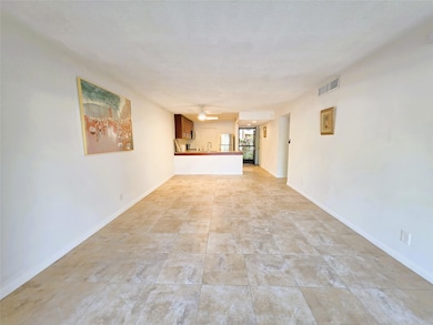 Cypress Bend unit 106, Pompano Beach, FL 33069 - photo 4