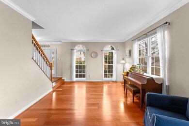 2803 Erics Ct, Crofton, MD 21114 - photo 6