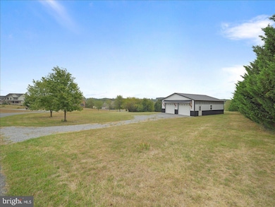 2565 Echo Springs Rd unit Lot 8, Hamilton Township, PA 17202 - photo 3