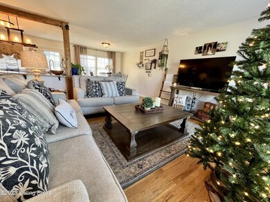 5906 Outer Loop, Louisville, KY 40219 - photo 3