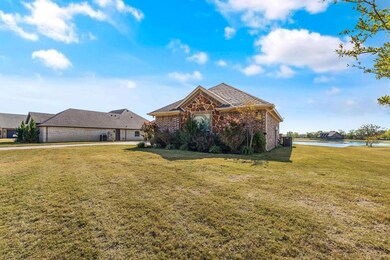 4020 Upper Lake Cir, Granbury, TX 76049 - photo 7