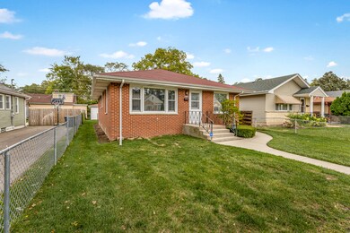 133 S Martin Ave, Waukegan, IL 60085 - photo 2