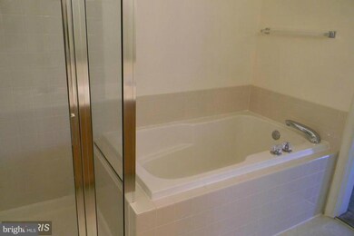 2015 Cooper Point Ct, Odenton, MD 21113 - photo 5