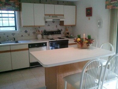 195 Falmouth Rd unit 7A, Mashpee, MA 02649 - photo 6