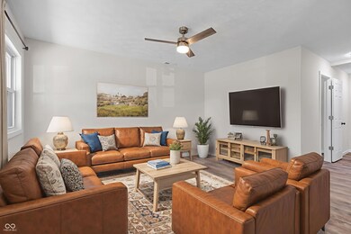 Spacious Living Room!