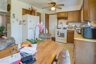 5814 Laporte Dr, Lansing, MI 48911 - photo 7