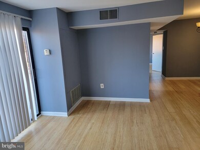 Takoma Phoenix unit 702, Takoma Park, MD 20912 - photo 7