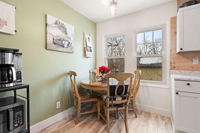 601 Azalea St SE, Demotte, IN 46310 - photo 5