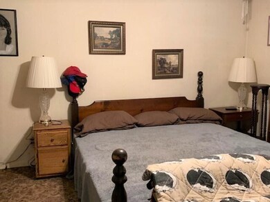 918 E 22nd Ct, Des Moines, IA 50317 - photo 7