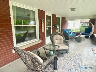 805 West St, Genoa, OH 43430 - photo 2