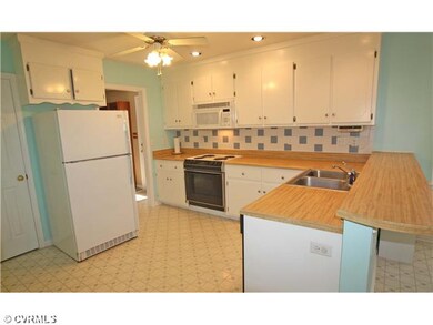 4805 Belfield Cir, North Chesterfield, VA 23237 - photo 5