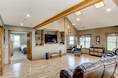 24416 Defiance Pike, Custar, OH 43511 - photo 5