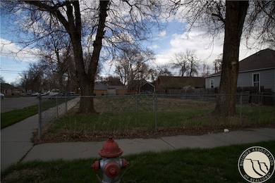 301 S 32nd St, Billings, MT 59101 - photo 2