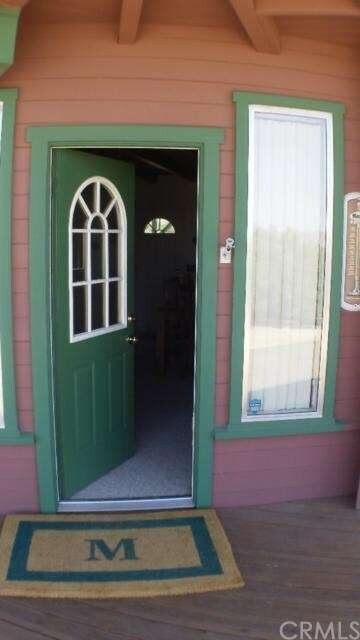 8625 Paradise View Rd, Yucca Valley, CA 92284 - photo 5