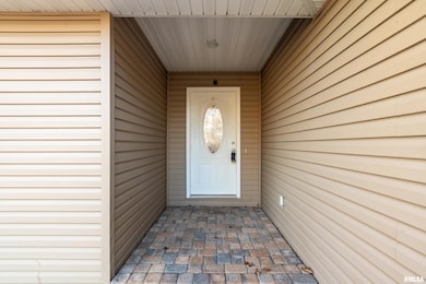 15951 Forcade Ln, Marion, IL 62959 - photo 4