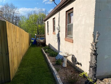 3665 Eberhart Rd, Whitehall, PA 18052 - photo 4